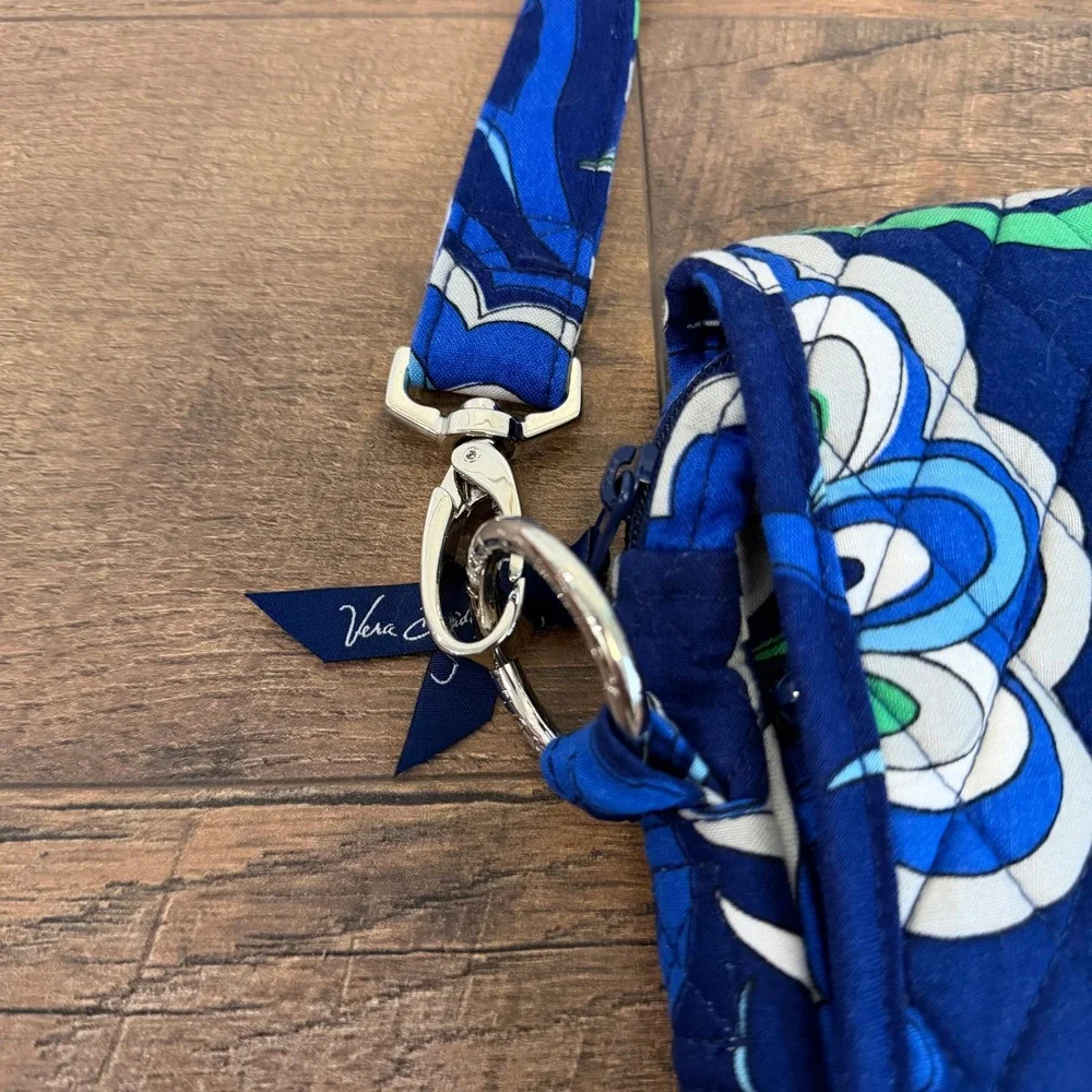Vera Bradley Turnlock‎ Crossbody Bag Blue Rhapsody Quilted